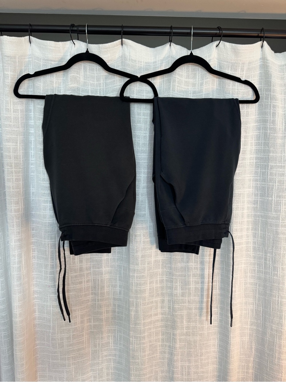 lululemon athletica Men's Black Jogger Sweatpants - 2 pc: Size L